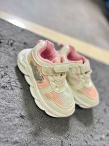 Toddler Girls Sneakers Size 24