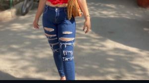 Roadster Ripped Jeans