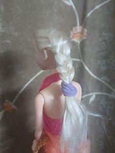 Disney Elsa Frozen Doll