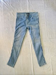 Crossed Pattern Light Blue Jeans