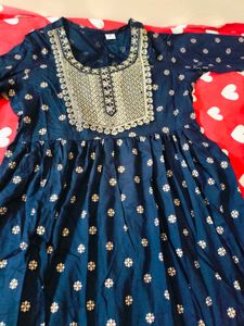 Women Rayon Three Piece Set Kurta