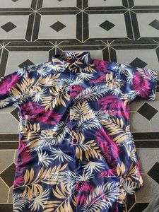 Tropical Print Short Sleeve Shirt