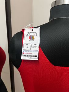 Red Top With Removable Padding