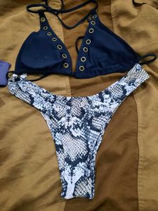 2 Bikini 👙 Set Kombo