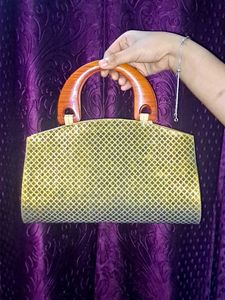 Golden Honeycomb Design Hand Bag (Good Condition)