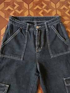 Contrast Stitch Wide Leg Cargo Jeans