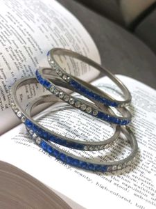 Sparkling Bangle Set