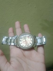Watch (Used Condition)But Still Looking Good 👍🏻