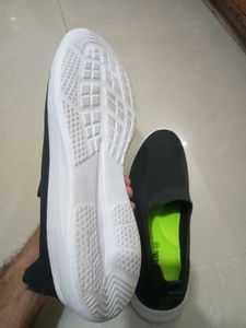 Yousta Slip On Casual Shoes