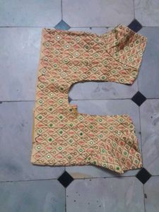 Ethnic Blouse - Mirror Work Detailing