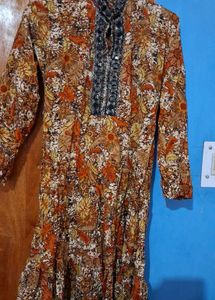3 Kurtis For 129rs + ONE FREEBIE KURTI