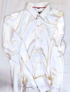 Classic off White Shirt
