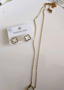 Clover Necklace &amp; Earring Set