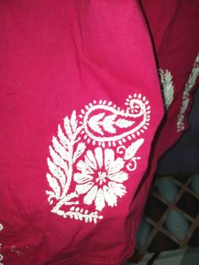 Beautiful Chickenkari Kurti❤️