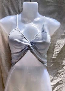 13315 CUTE FRONT TWIST TOP