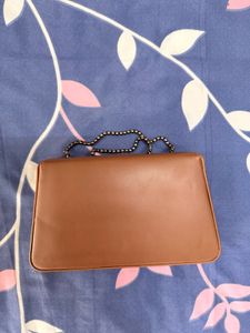 Chic Brown Crossbody Bag