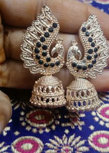 2 sets Earring ✬✬