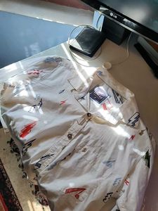 White Shirt With Small Patterns