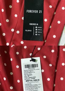 Red polka dot midi dress with Fitted Silhouette