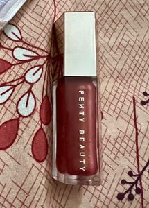 Fenty Beauty Gloss Bomb Lip Luminizer