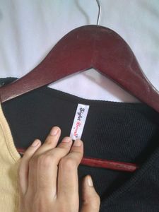 Buy 2 get 1 free/  fitted top