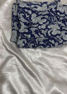 sleeveless dress