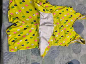 Cute Yellow Swimsuit for 4-6; years girl