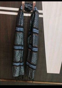 Beautiful Girls Scarf 🧣