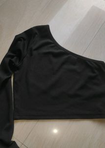 Yk2 Coded Cutout Sleeves Top
