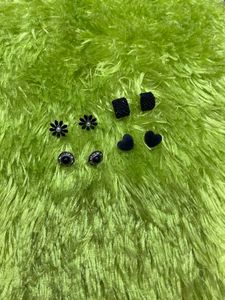 Studs- Set of 4