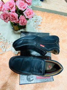Black Shoes