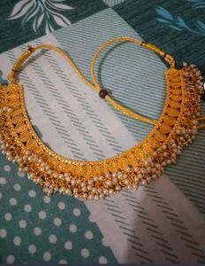 Necklace Without Earings