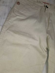 Men&#39;s Beige Trousers
