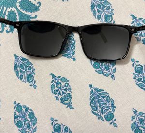 Unisex Ray-Ban Black Sunglasses
