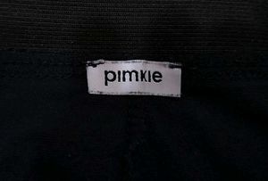 Black Pants with Zipper Detail