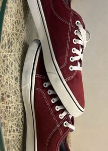 Decathlon Maroon Skateboarding Lace Up Sneakers