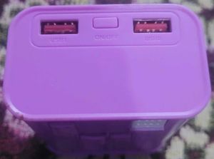 MI 10000mh powerbank and with free charging cable