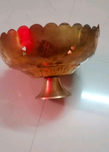 30 Years Old Pure Brass Basket