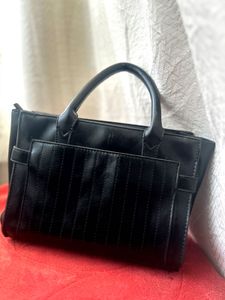 Unique Vintage Style Bag