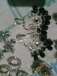 Earings