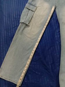Cargo Jeans