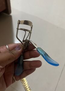 Eyelash Curler