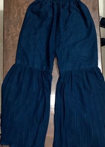 Elegant Navy Blue Embellished Kurta