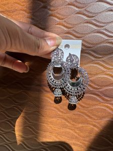 Fashion Earrings - Silver Tone