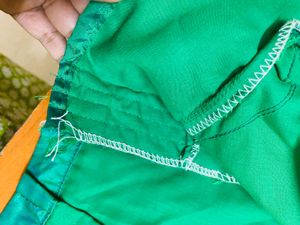 💚Embroidered Green Blouse💚