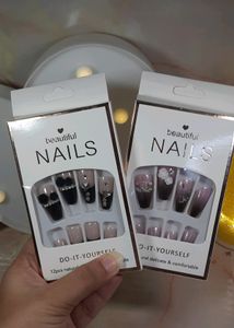 Set Of 2 Press On Nails!