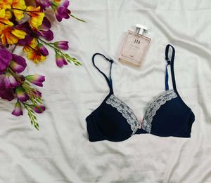 🇳🇿💫💗 Hunkmoller Imported Bra