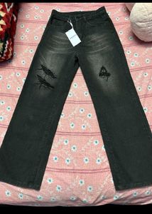 Distressed Wide Leg Jeans