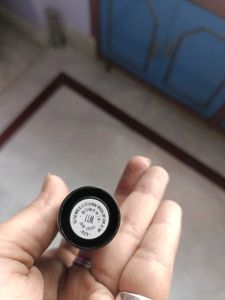 Elle 18 Color Pops Lipstick