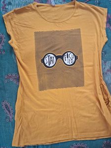 Mustard Graphic Tee - 'Stay Focused' Design